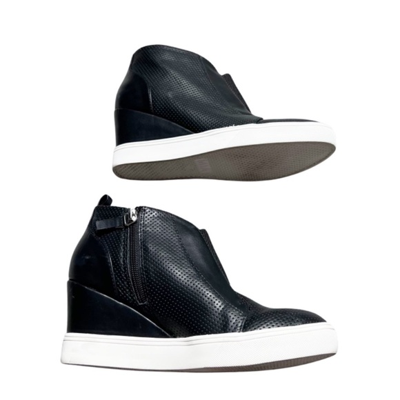 MIA Cristie Women’s Black & White Faux Leather Slip On Wedge Sneaker Ankle Boot - Picture 7 of 16